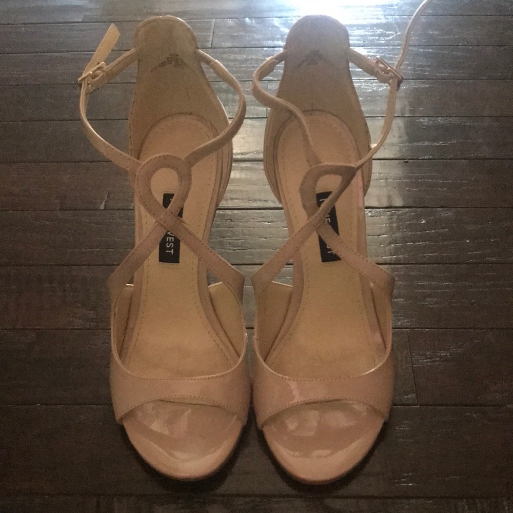 Nine West nude strappy high heel sandal